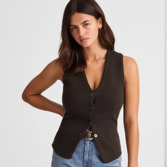Madewell Jackets & Blazers - Madewell 100% Merino Wool V-Neck Sweater Vest Size M Chocolate Brown